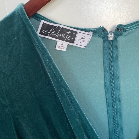 Velvet DB Studio Dress - Picture 4 of 5